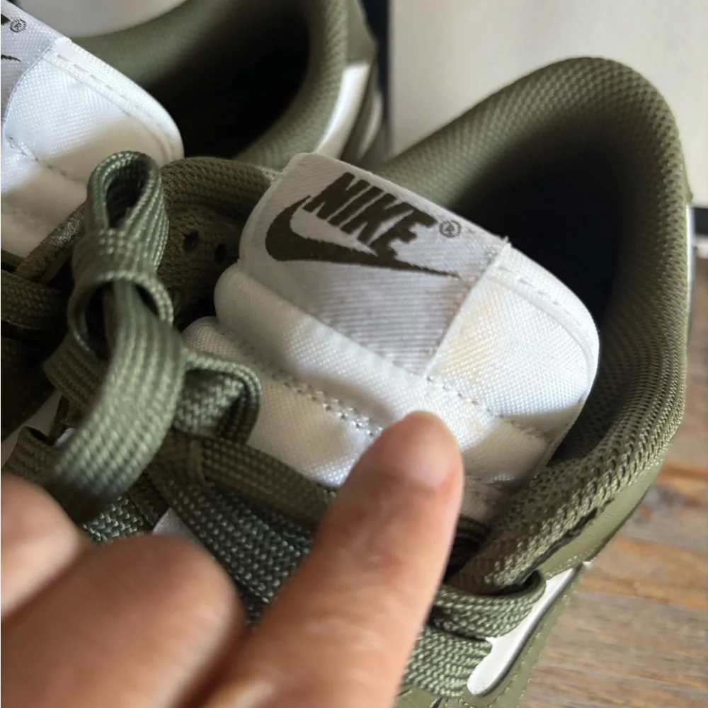 Nike Dunk Low Olive Green & White Sneakers – Women’s Size 10 (Preloved) 💚🤍 - Picture 4 of 11